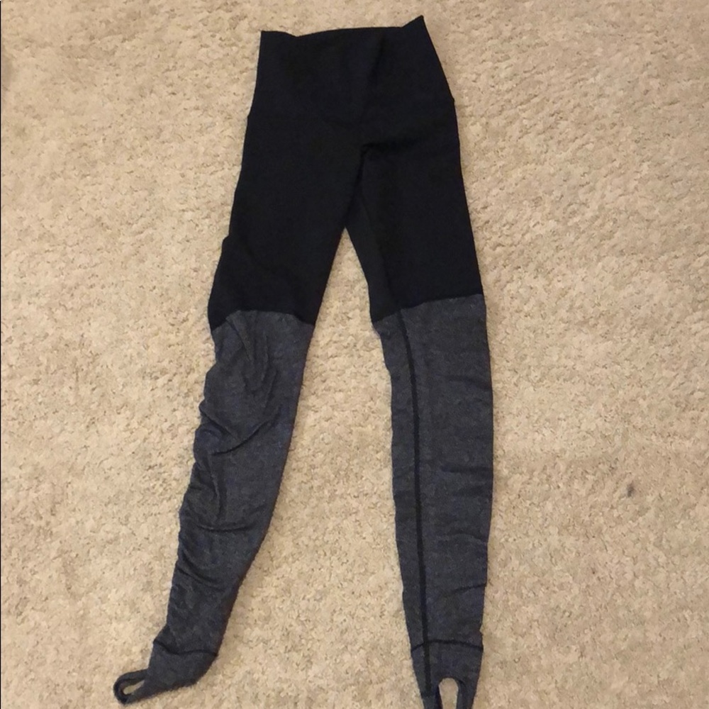Lululemon stir up high waisted legging -size 4